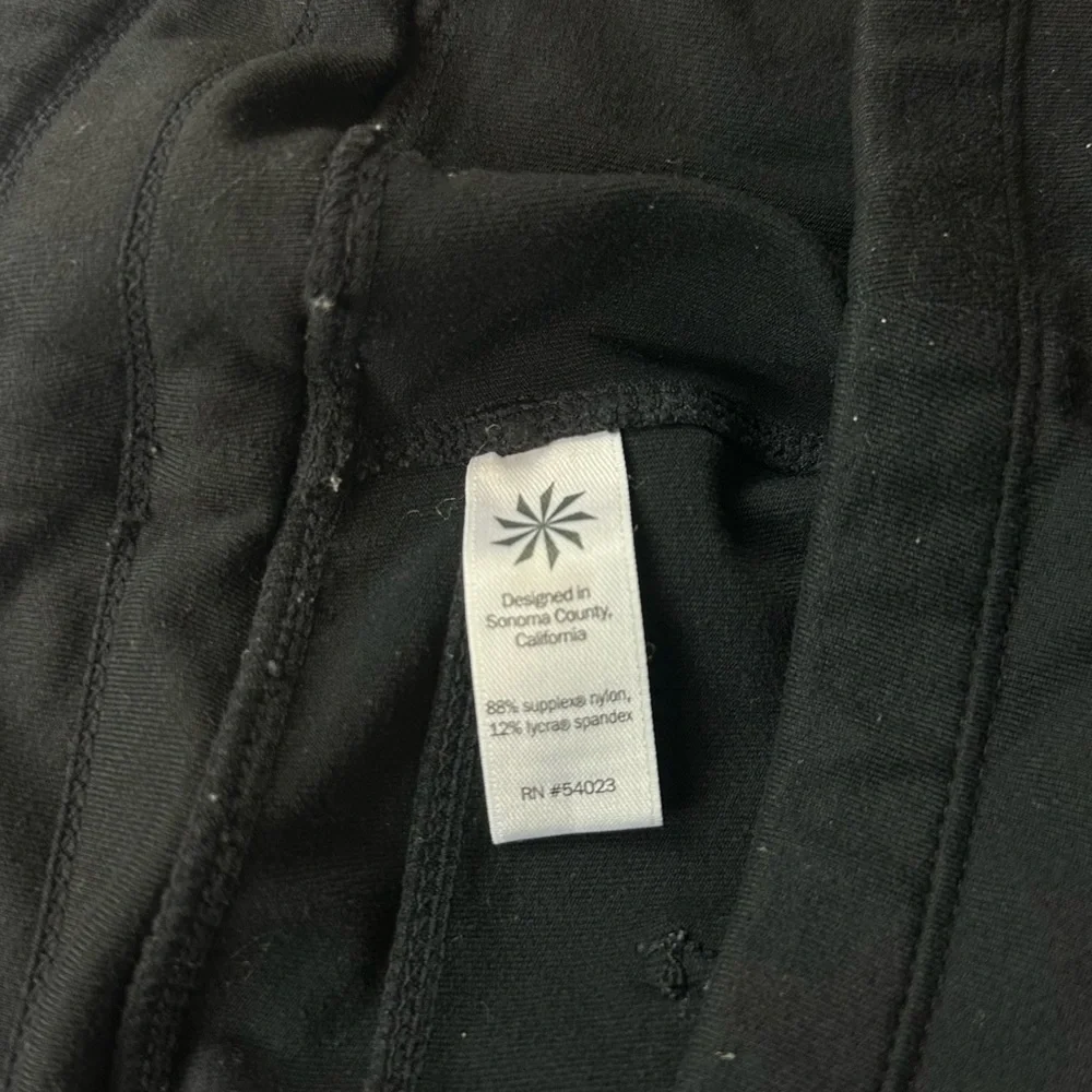 Athleta Women’s Quest Metro Cargo Classic Black Mid Rise Joggers Size Medium - Picture 7 of 8